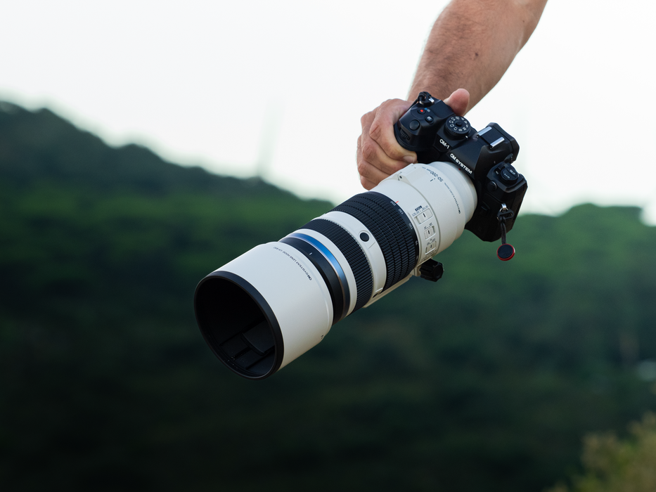 OM System M.Zuiko Digital ED 50-200mm f/2.8 IS PRO Lens