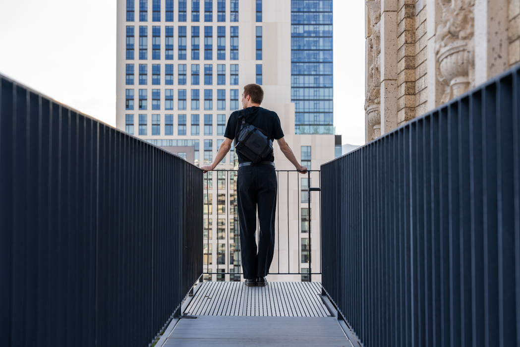 Wandrd Rogue 6L Sling V2 - Black