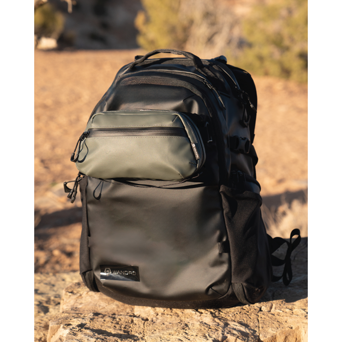 Wandrd Stratus Photo 18L Backpack - Wasatch Green