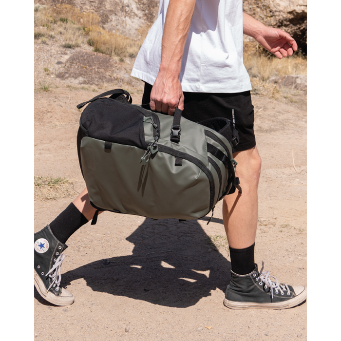 Wandrd Stratus Photo 18L Backpack - Wasatch Green