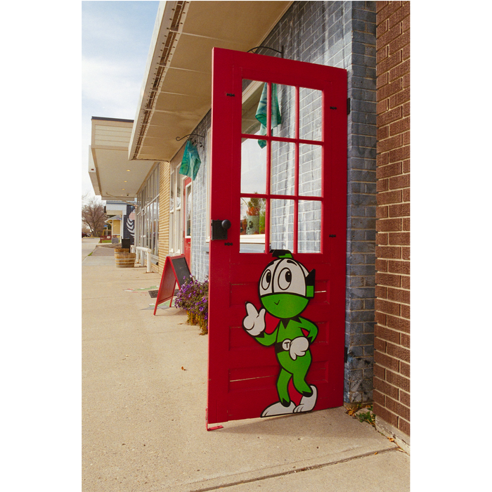 Street Candy Street Savvy 400 Color Negative - 35mm Film, 36 Exposures, Single Roll