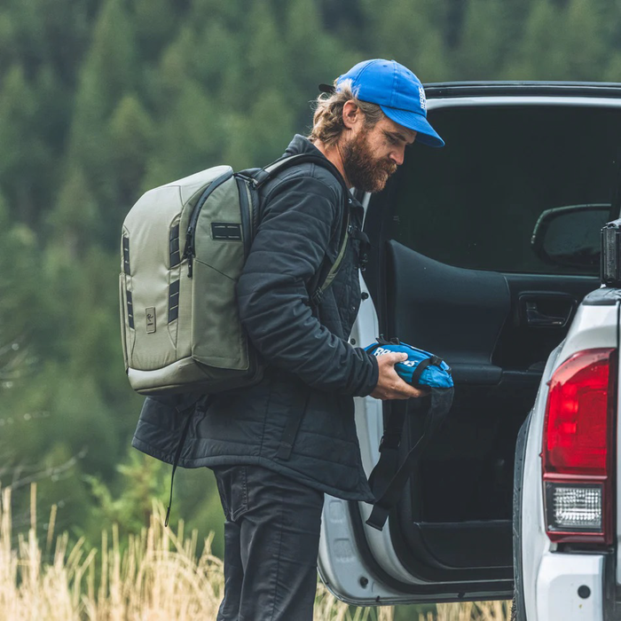Nomatic McKinnon 25L Camera Backpack with Divider Kit - Ranger Green