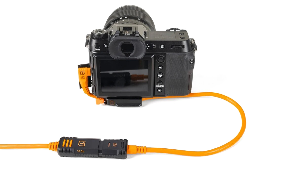 Tether Tools TetherPro Optima 10G USB-C Straight to Right Angle Pigtail Adapter Cable, 20" - High-Visibility Orange