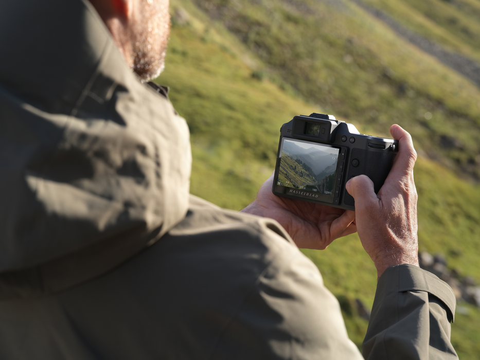 Hasselblad XCD 35-100E f/2.8-4 Lens