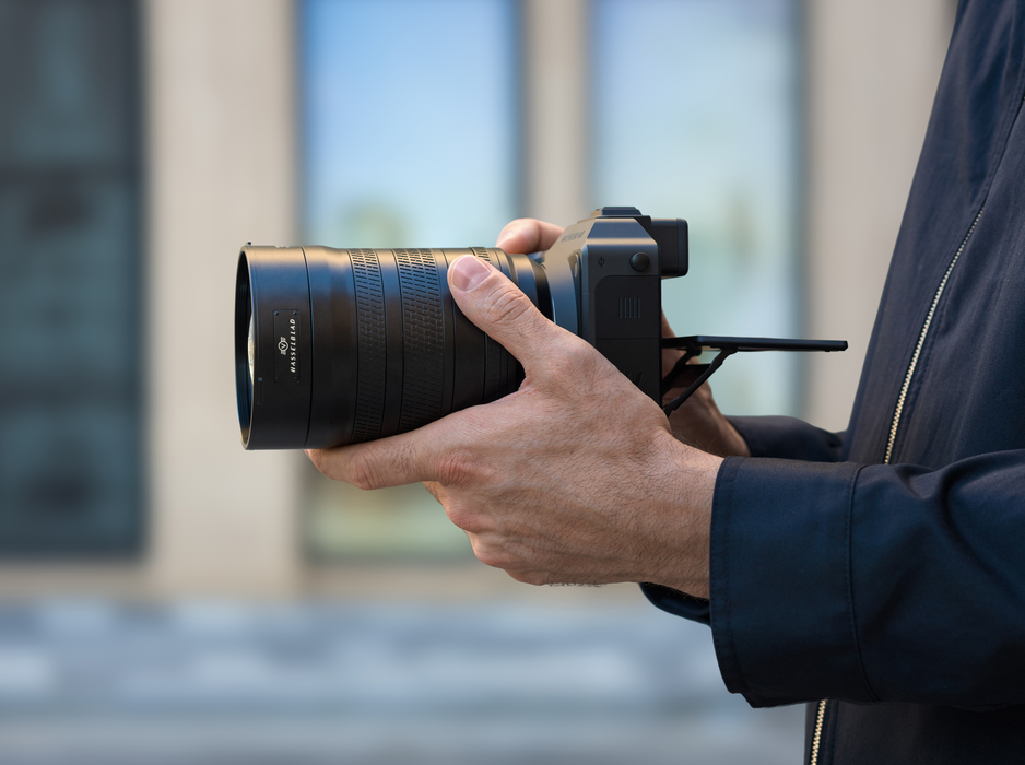 Hasselblad XCD 35-100E f/2.8-4 Lens