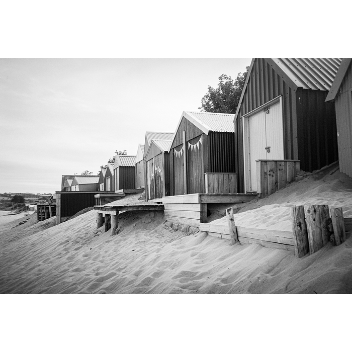 Ilford XP2 Super 400 Black & White Negative - 35mm Film, 36 Exposures, Single Roll