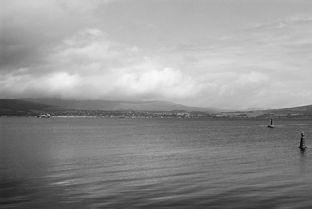 Ilford XP2 Super 400 Black & White Negative - 35mm Film, 36 Exposures, Single Roll (Football Collectors Edition)