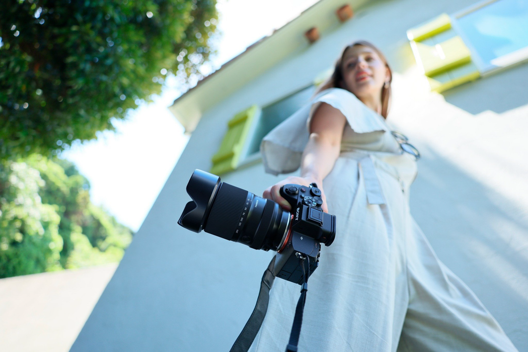 Tamron 25-200mm f/2.8-5.6 Di III VXD G2 Lens - Sony E Mount