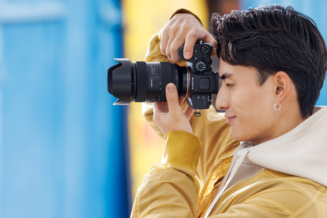 Tamron 35-100mm f/2.8 DI III VXD Lens - Sony E Mount