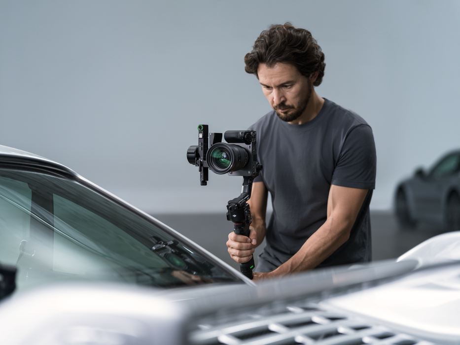 DJI RS 5 Combo Gimbal Stabilizer