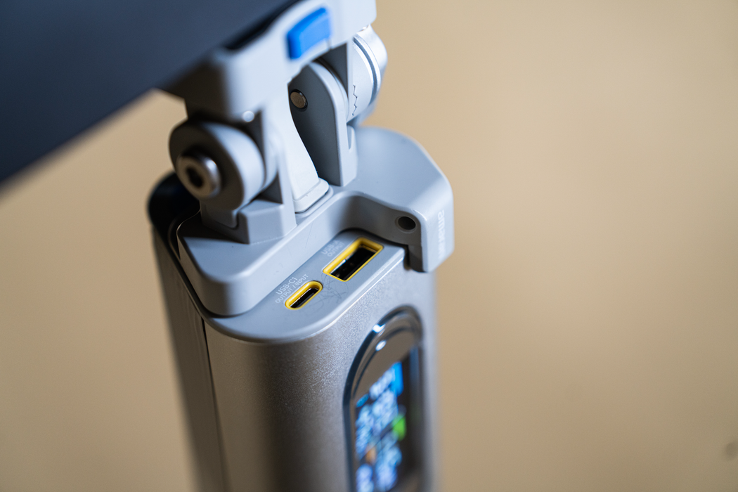 Amaran Peak 86.4Wh Portable Battery Grip