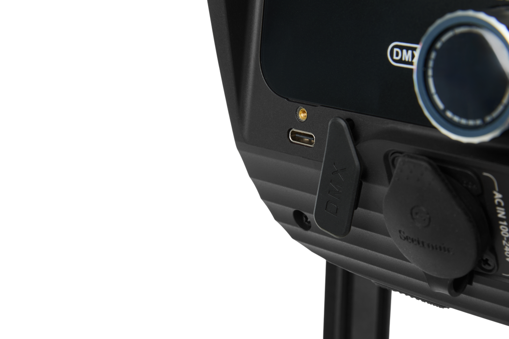 Amaran Ray 660c Bi-Color COB LED Monolight