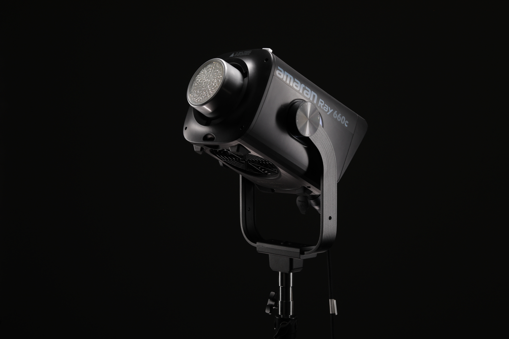 Amaran Ray 660c Bi-Color COB LED Monolight