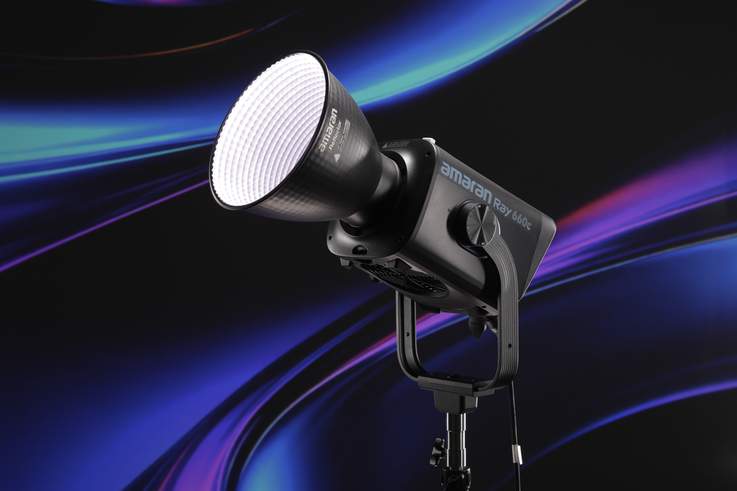 Amaran Ray 660c Bi-Color COB LED Monolight