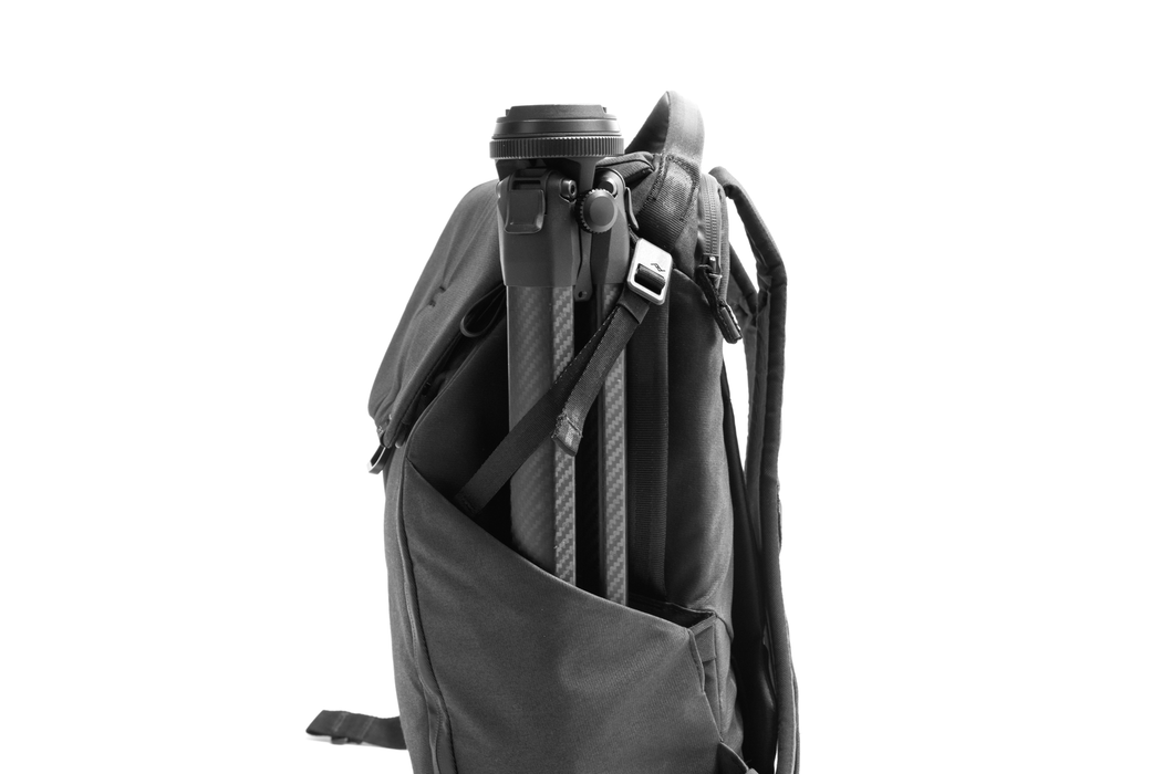 Peak Design Everyday 20L Backpack - Charcoal