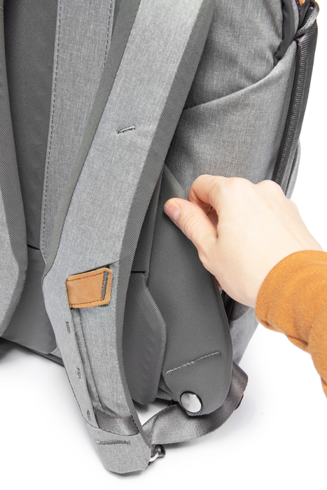 Peak Design Everyday Hip Belt V2 for Select Everyday & Travel Backpacks - Black