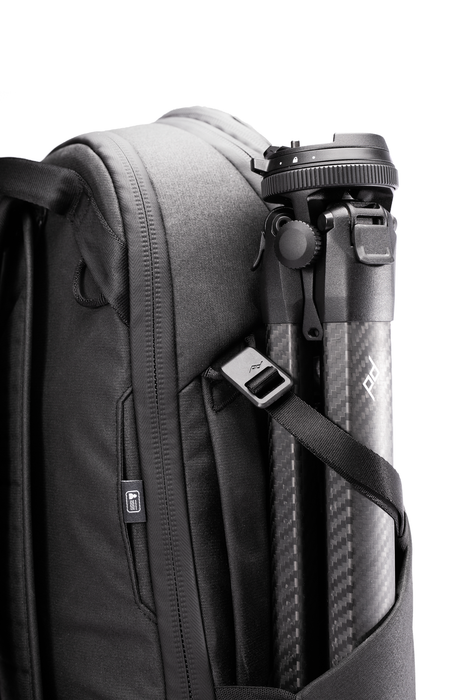 Peak Design Travel 30L Backpack - Black