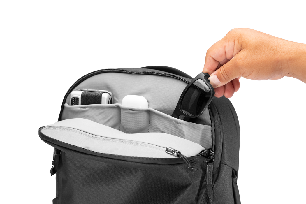 Peak Design Travel 30L Backpack - Black