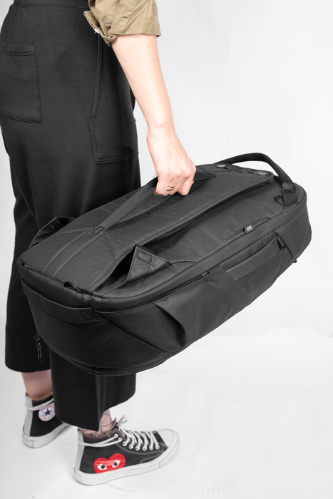 Peak Design Travel 30L Backpack - Black