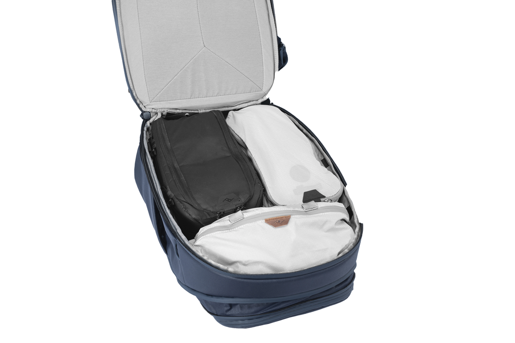 Peak Design Travel 30L Backpack - Midnight