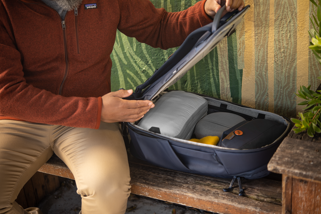 Peak Design Travel 30L Backpack - Midnight