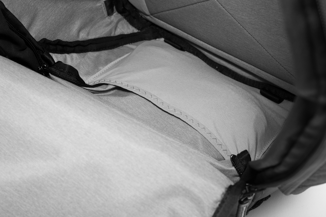 Peak Design Travel 45L Backpack - Black