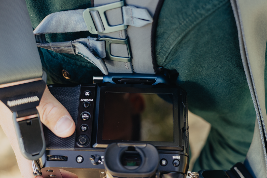 Peak Design Capture Clip V3 with Plate - Ocean