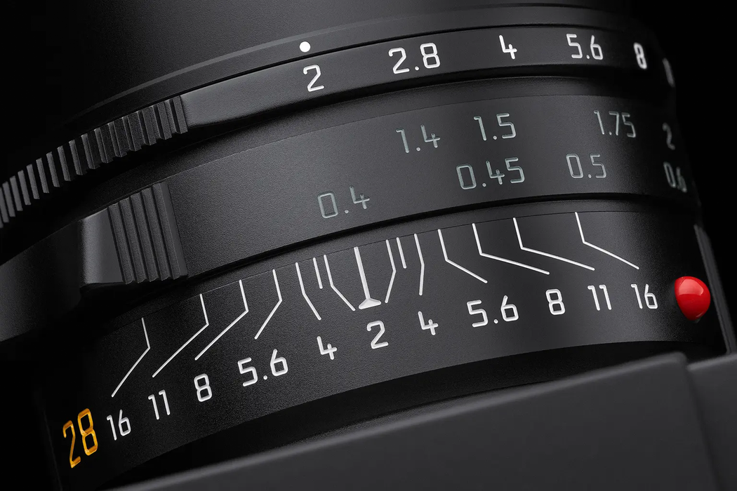 Leica Summicron-M 28mm f/2 ASPH. Lens