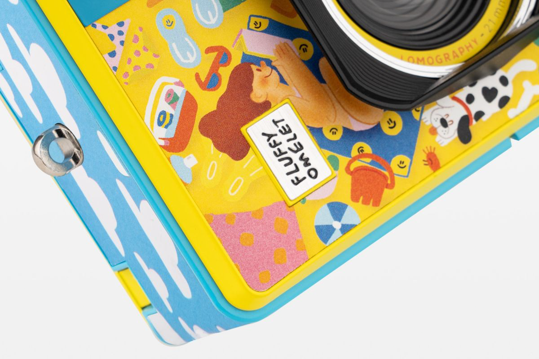 Lomography LomoApparat 21mm Wide-Angle 35mm Film Camera - Fluffy Omelet Edition