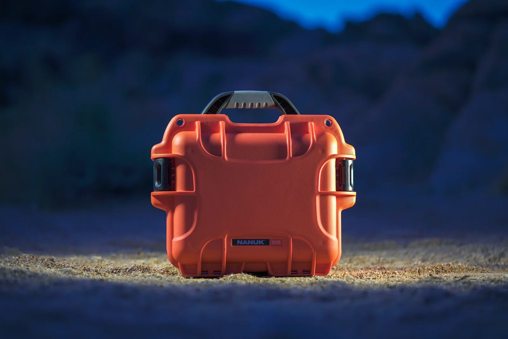 Nanuk 908 Small-Series Protective Case with Cubed Foam & Lid Foam - Graphite