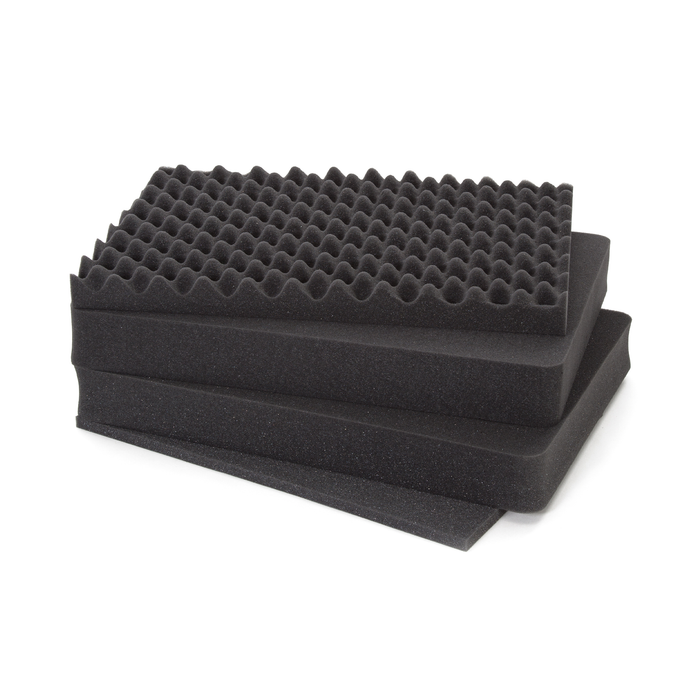 Nanuk 940 Wheeled Protective Case with Cubed Foam & Lid Foam - Graphite