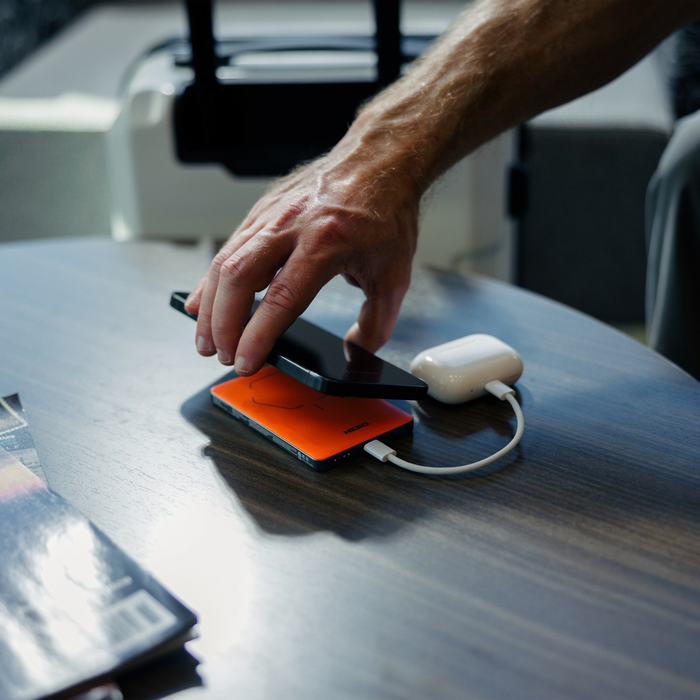 Nebo Ultra-Thin 5K Magnetic Wireless Power Bank