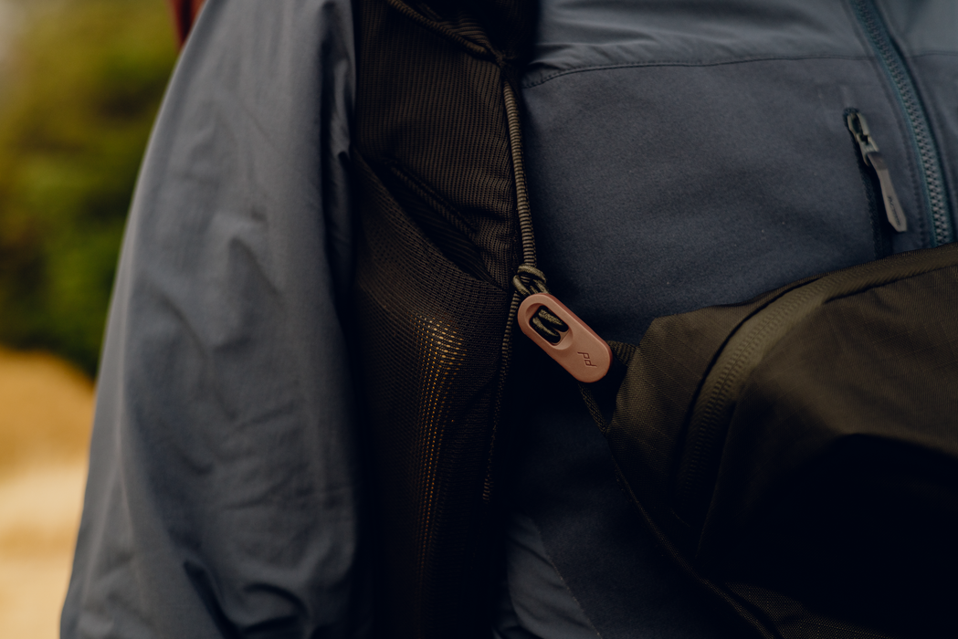 Peak Design Outdoor 2L Sling - Black