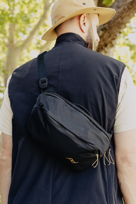 Peak Design Outdoor 4L Sling - Black