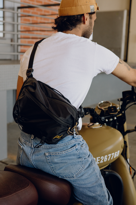 Peak Design Outdoor 7L Sling - Black