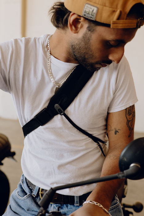 Peak Design Outdoor 7L Sling - Black