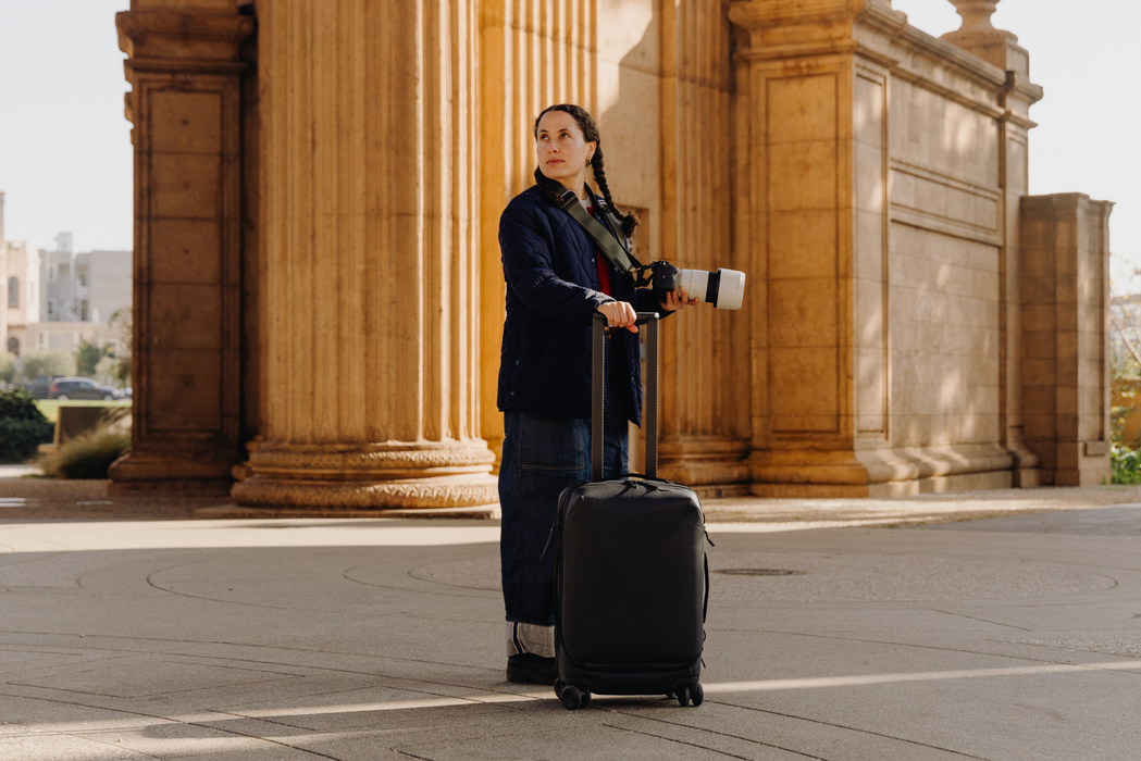 Peak Design Roller Pro Carry-On 34L Traveling Creative Bundle - Black