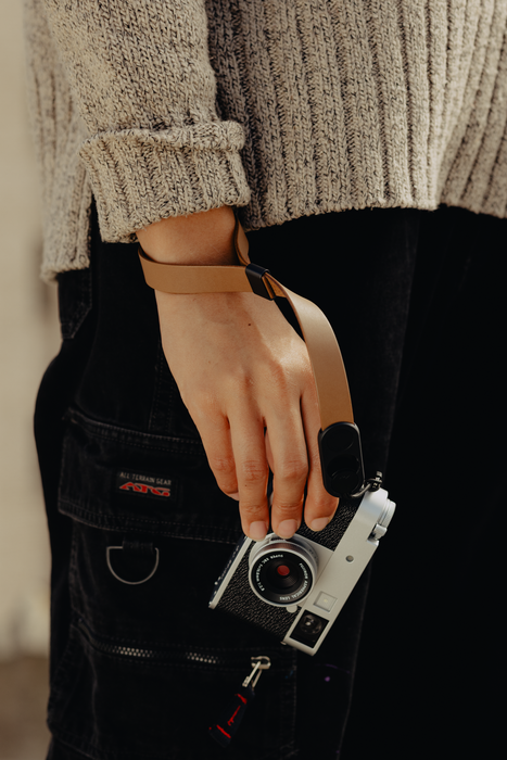 Peak Design Cuff Leather Wrist Camera Strap - Tan