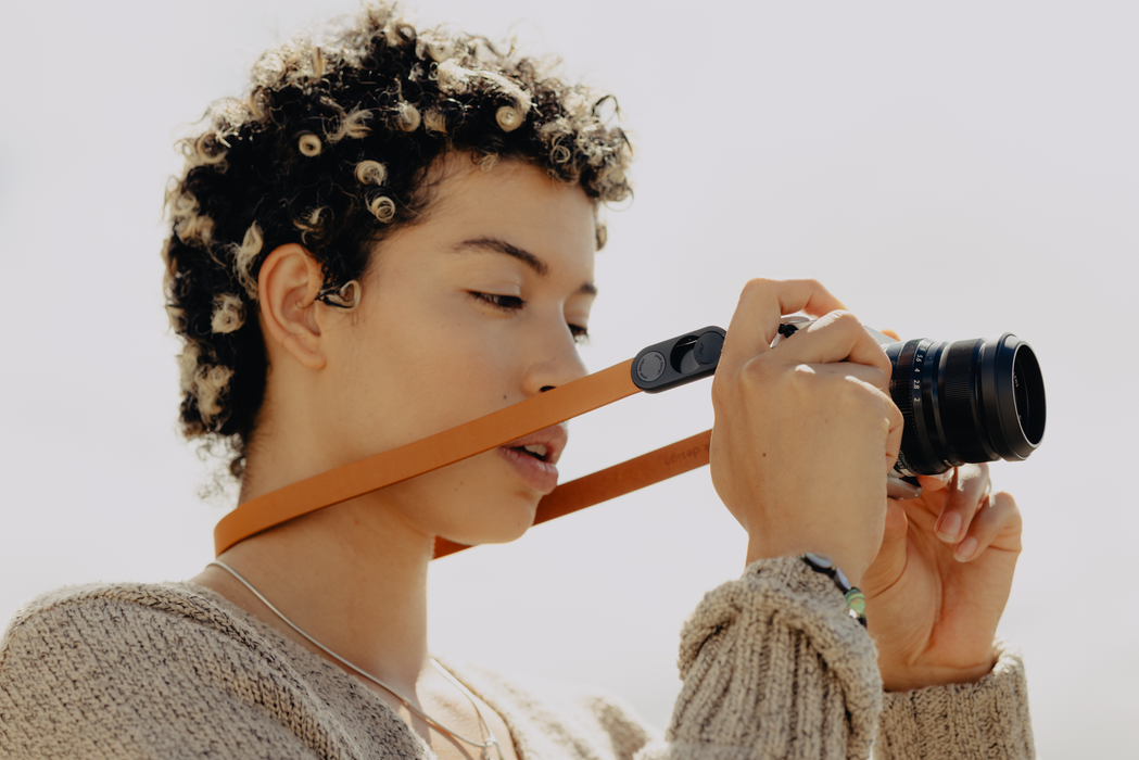 Peak Design Form Leather Neck Camera Strap - Amber