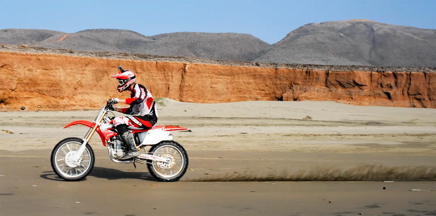 Delkin Devices Fat Gecko Stealth Single Suction Cup Camera Mount with GoPro Adapter