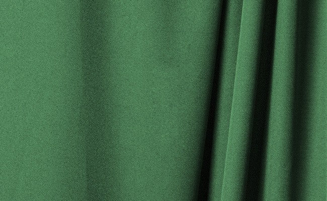 Savage 5'x9' Polyester Green Background