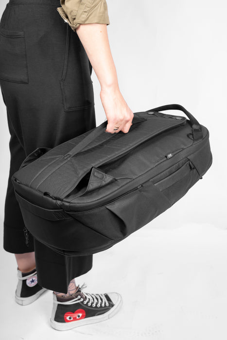 Peak Design Travel Backpack, 30L - Black