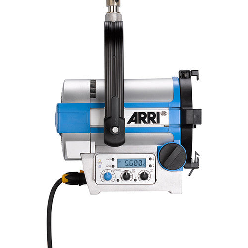 ARRI L5-C 5" LED Fresnel - Silver/Blue, Stand Mount