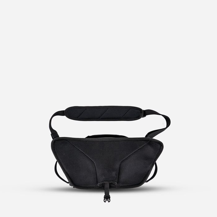 Wandrd Rogue 6L Sling - Black