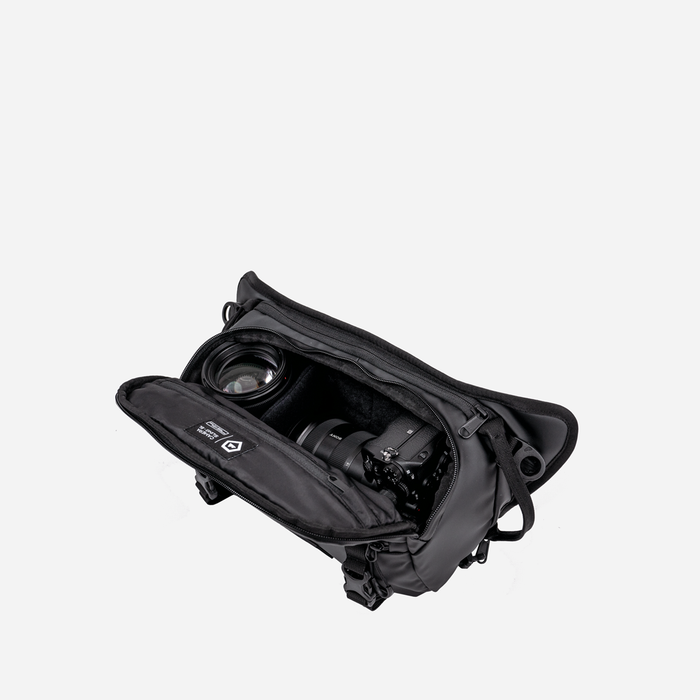 Wandrd Rogue 6L Sling - Black