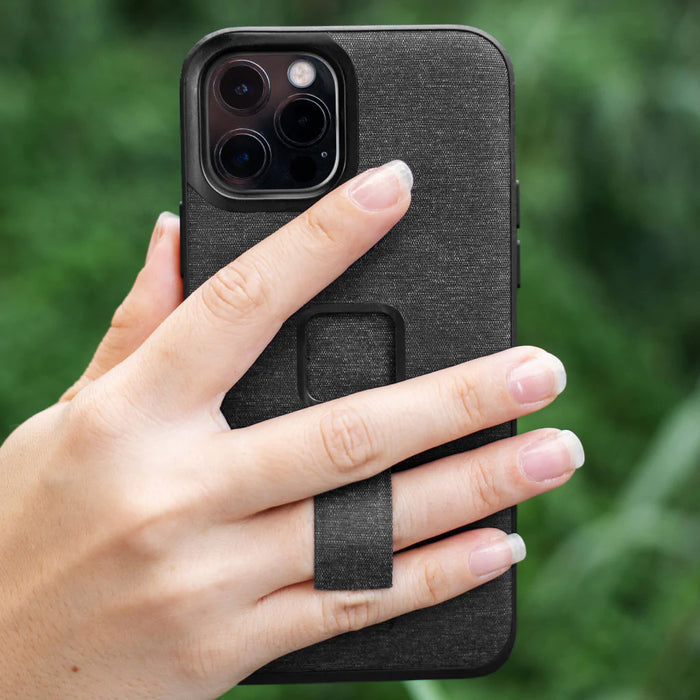 Peak Design Mobile Everyday Fabric Loop Case for iPhone 14 - Charcoal