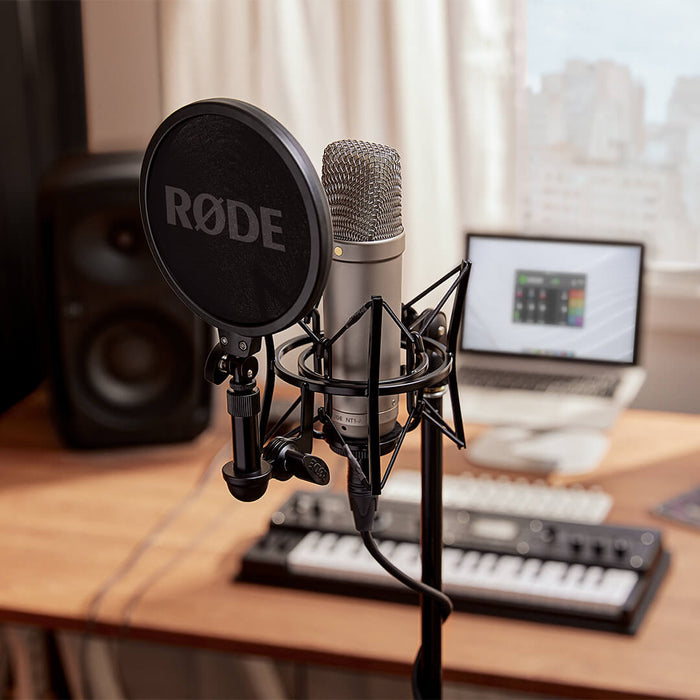 Rode NT1-A Large-Diaphragm Cardioid Condenser Microphone — Glazer's Camera